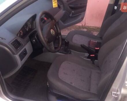 Сірий Шкода Фабія, об'ємом двигуна 1.2 л та пробігом 182 тис. км за 3700 $, фото 8 на Automoto.ua