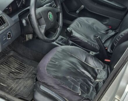 Сірий Шкода Фабія, об'ємом двигуна 0 л та пробігом 350 тис. км за 1800 $, фото 9 на Automoto.ua