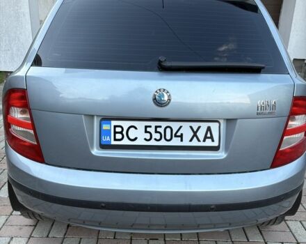 Серый Шкода Фабия, объемом двигателя 1.2 л и пробегом 137 тыс. км за 4500 $, фото 1 на Automoto.ua