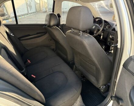 Серый Шкода Фабия, объемом двигателя 1.2 л и пробегом 3 тыс. км за 3650 $, фото 5 на Automoto.ua