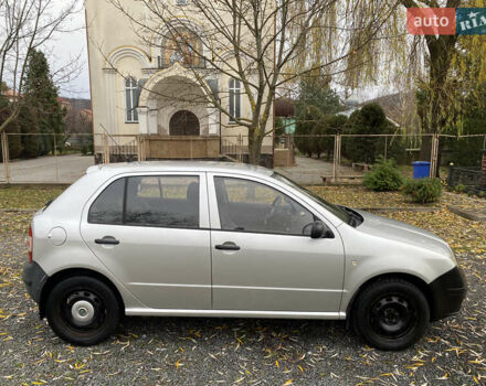 Серый Шкода Фабия, объемом двигателя 1.2 л и пробегом 777 тыс. км за 1999 $, фото 3 на Automoto.ua