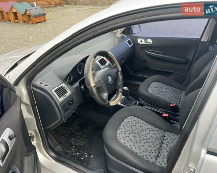 Серый Шкода Фабия, объемом двигателя 1.2 л и пробегом 243 тыс. км за 2850 $, фото 10 на Automoto.ua