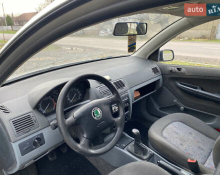 Серый Шкода Фабия, объемом двигателя 1.2 л и пробегом 777 тыс. км за 1999 $, фото 15 на Automoto.ua