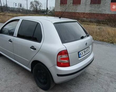 Серый Шкода Фабия, объемом двигателя 1.4 л и пробегом 371 тыс. км за 3200 $, фото 23 на Automoto.ua