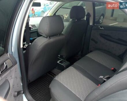 Серый Шкода Фабия, объемом двигателя 1.2 л и пробегом 244 тыс. км за 3700 $, фото 23 на Automoto.ua