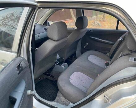 Серый Шкода Фабия, объемом двигателя 1.2 л и пробегом 245 тыс. км за 3500 $, фото 9 на Automoto.ua