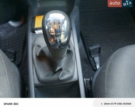 Серый Шкода Фабия, объемом двигателя 1.39 л и пробегом 184 тыс. км за 4000 $, фото 5 на Automoto.ua