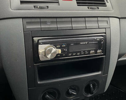 Серый Шкода Фабия, объемом двигателя 1.2 л и пробегом 777 тыс. км за 1999 $, фото 17 на Automoto.ua