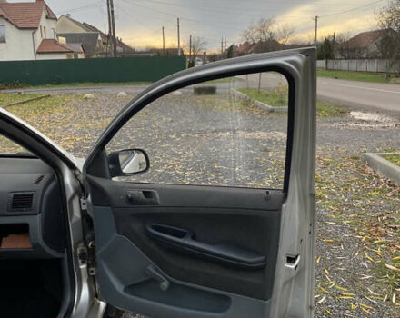 Серый Шкода Фабия, объемом двигателя 1.2 л и пробегом 777 тыс. км за 1999 $, фото 13 на Automoto.ua