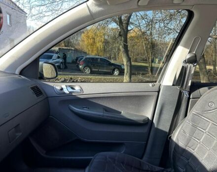 Серый Шкода Фабия, объемом двигателя 1.2 л и пробегом 196 тыс. км за 3400 $, фото 4 на Automoto.ua