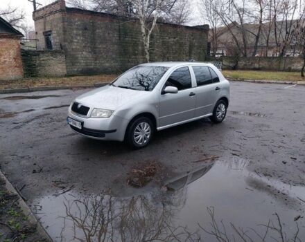 Серый Шкода Фабия, объемом двигателя 1.2 л и пробегом 196 тыс. км за 3400 $, фото 1 на Automoto.ua