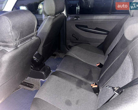 Сірий Шкода Фабія, об'ємом двигуна 1.39 л та пробігом 236 тис. км за 4200 $, фото 8 на Automoto.ua