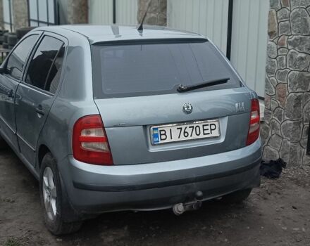 Серый Шкода Фабия, объемом двигателя 1.4 л и пробегом 208 тыс. км за 3500 $, фото 2 на Automoto.ua