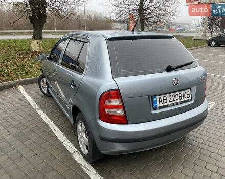 Серый Шкода Фабия, объемом двигателя 1.2 л и пробегом 312 тыс. км за 3599 $, фото 5 на Automoto.ua