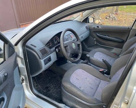 Серый Шкода Фабия, объемом двигателя 1.2 л и пробегом 245 тыс. км за 3500 $, фото 7 на Automoto.ua