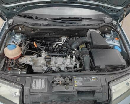 Шкода Фабия 2004 в Дрогобыче на Automoto.ua Серый Шкода Фабия, объемом двигателя 1.2 л и пробегом 164 тыс. км за 3600 $, фото 3 на Automoto.ua