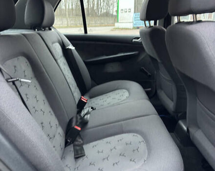 Сірий Шкода Фабія, об'ємом двигуна 1.4 л та пробігом 208 тис. км за 5399 $, фото 23 на Automoto.ua