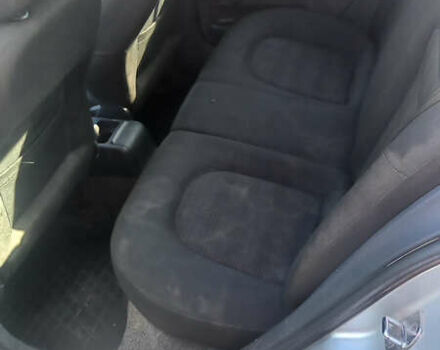 Серый Шкода Фабия, объемом двигателя 1.2 л и пробегом 292 тыс. км за 3000 $, фото 4 на Automoto.ua