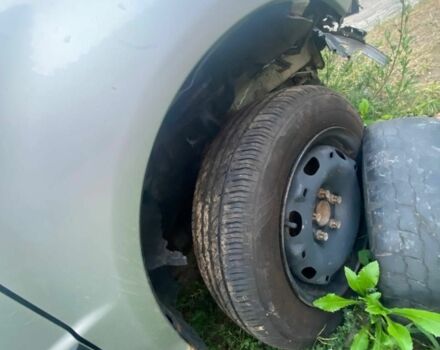Сірий Шкода Фабія, об'ємом двигуна 1.4 л та пробігом 240 тис. км за 550 $, фото 7 на Automoto.ua