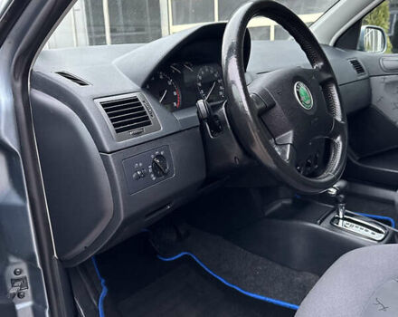 Сірий Шкода Фабія, об'ємом двигуна 1.4 л та пробігом 208 тис. км за 5399 $, фото 34 на Automoto.ua