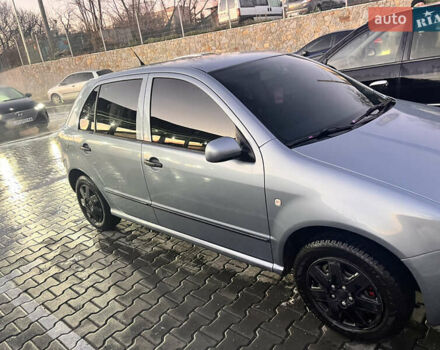 Сірий Шкода Фабія, об'ємом двигуна 1.39 л та пробігом 236 тис. км за 4200 $, фото 2 на Automoto.ua