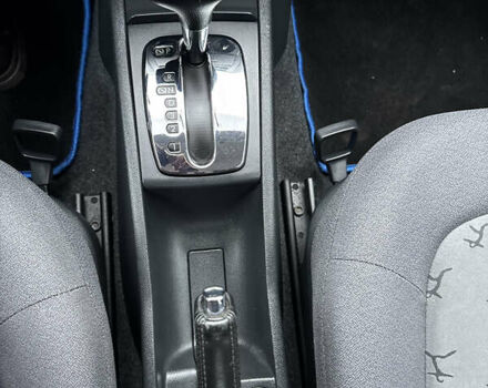 Сірий Шкода Фабія, об'ємом двигуна 1.4 л та пробігом 208 тис. км за 5399 $, фото 31 на Automoto.ua