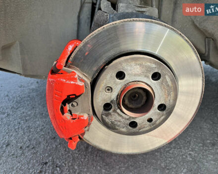 Сірий Шкода Фабія, об'ємом двигуна 1.39 л та пробігом 236 тис. км за 4200 $, фото 15 на Automoto.ua