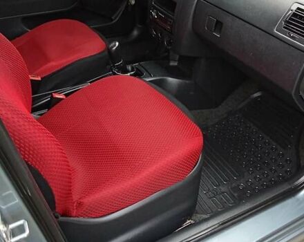 Серый Шкода Фабия, объемом двигателя 1.2 л и пробегом 290 тыс. км за 2999 $, фото 39 на Automoto.ua