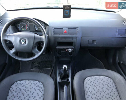 Серый Шкода Фабия, объемом двигателя 1.2 л и пробегом 250 тыс. км за 2500 $, фото 10 на Automoto.ua