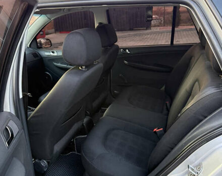 Сірий Шкода Фабія, об'ємом двигуна 1.39 л та пробігом 201 тис. км за 4200 $, фото 9 на Automoto.ua