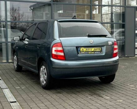 Серый Шкода Фабия, объемом двигателя 1.2 л и пробегом 208 тыс. км за 4000 $, фото 4 на Automoto.ua