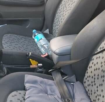 Шкода Фабия 2005 в Каменке-Бугской на Automoto.ua Серый Шкода Фабия, объемом двигателя 1.2 л и пробегом 306 тыс. км за 3500 $, фото 14 на Automoto.ua