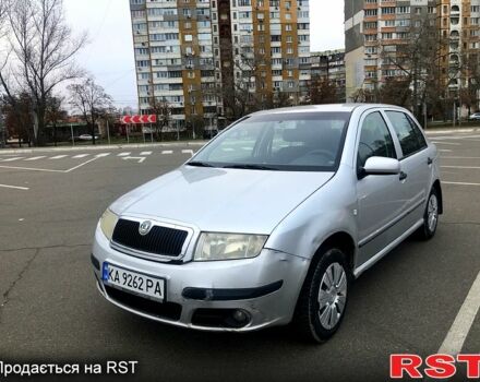 Серый Шкода Фабия, объемом двигателя 1.2 л и пробегом 260 тыс. км за 3200 $, фото 7 на Automoto.ua