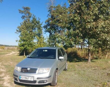 Серый Шкода Фабия, объемом двигателя 1.2 л и пробегом 280 тыс. км за 3600 $, фото 22 на Automoto.ua