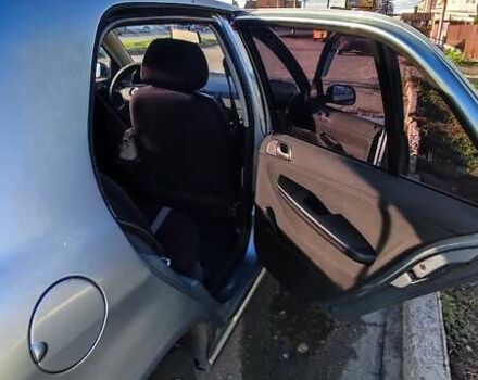 Шкода Фабия 2005 в Белой Церкве на Automoto.ua Серый Шкода Фабия, объемом двигателя 1.2 л и пробегом 286 тыс. км за 3700 $, фото 9 на Automoto.ua