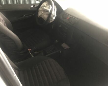 Сірий Шкода Фабія, об'ємом двигуна 1.2 л та пробігом 300 тис. км за 1000 $, фото 6 на Automoto.ua