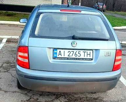 Серый Шкода Фабия, объемом двигателя 1.4 л и пробегом 220 тыс. км за 3200 $, фото 1 на Automoto.ua