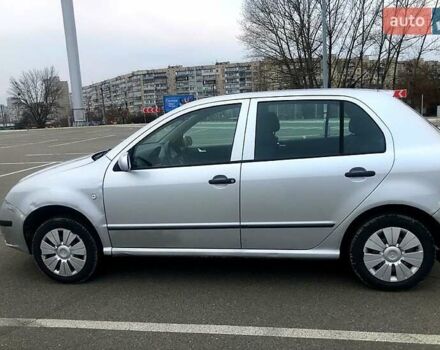 Серый Шкода Фабия, объемом двигателя 1.2 л и пробегом 260 тыс. км за 3200 $, фото 7 на Automoto.ua