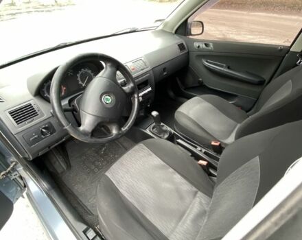 Сірий Шкода Фабія, об'ємом двигуна 1.2 л та пробігом 150 тис. км за 3300 $, фото 4 на Automoto.ua