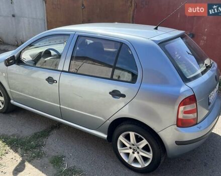 Серый Шкода Фабия, объемом двигателя 1.2 л и пробегом 288 тыс. км за 3300 $, фото 4 на Automoto.ua