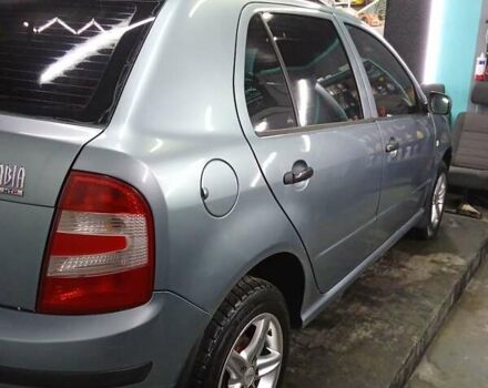 Серый Шкода Фабия, объемом двигателя 1.2 л и пробегом 290 тыс. км за 2999 $, фото 41 на Automoto.ua