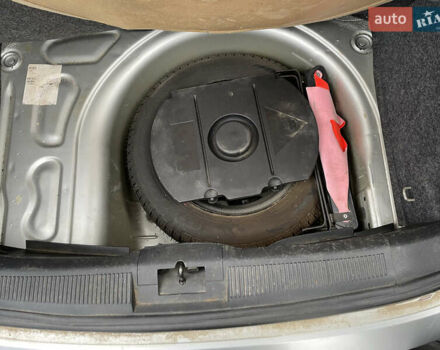 Серый Шкода Фабия, объемом двигателя 1.2 л и пробегом 89 тыс. км за 4700 $, фото 11 на Automoto.ua