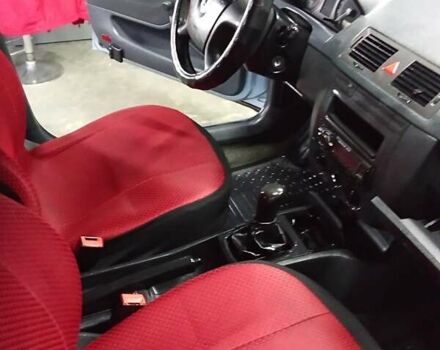 Серый Шкода Фабия, объемом двигателя 1.2 л и пробегом 290 тыс. км за 2999 $, фото 34 на Automoto.ua