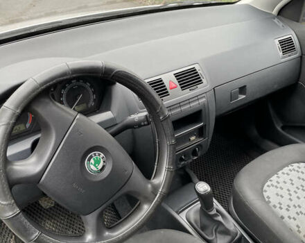 Серый Шкода Фабия, объемом двигателя 1.2 л и пробегом 89 тыс. км за 4700 $, фото 10 на Automoto.ua