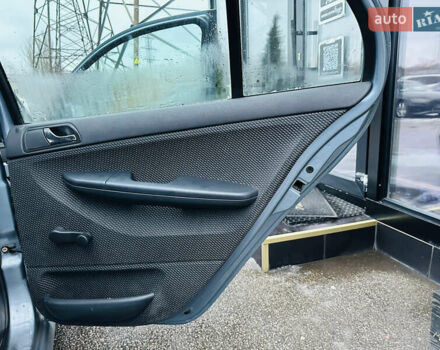 Серый Шкода Фабия, объемом двигателя 1.39 л и пробегом 178 тыс. км за 5600 $, фото 20 на Automoto.ua