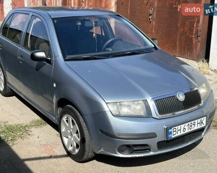 Серый Шкода Фабия, объемом двигателя 1.2 л и пробегом 288 тыс. км за 3300 $, фото 1 на Automoto.ua