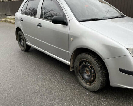 Серый Шкода Фабия, объемом двигателя 1.2 л и пробегом 89 тыс. км за 4700 $, фото 1 на Automoto.ua