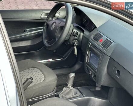 Шкода Фабія 2005 у Кропивницькому (Кіровограді) на Automoto.ua Сірий Шкода Фабія, об'ємом двигуна 1.2 л та пробігом 187 тис. км за 4100 $, фото 14 на Automoto.ua