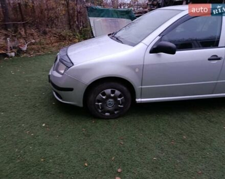 Серый Шкода Фабия, объемом двигателя 1.39 л и пробегом 184 тыс. км за 5000 $, фото 7 на Automoto.ua