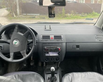 Серый Шкода Фабия, объемом двигателя 1.9 л и пробегом 380 тыс. км за 1450 $, фото 6 на Automoto.ua